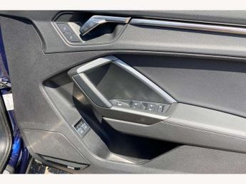 Audi Q3 45 TFSI e S Line 5dr S Tronic