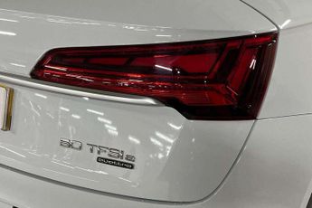 Audi Q5 50 TFSI e Quattro Sport 5dr S Tronic