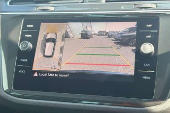 Volkswagen Tiguan 2.0 TDI 200 4Motion Elegance 5dr DSG