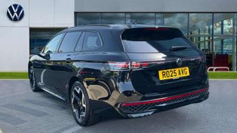 Volkswagen Passat 1.5 TSI eHybrid 272 R-Line 5dr DSG