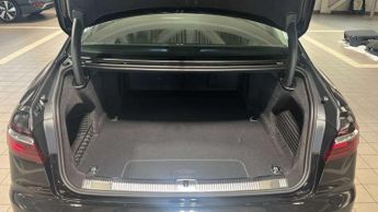 Audi A8 L 60 TFSI e Quattro Sport 4dr Tiptronic
