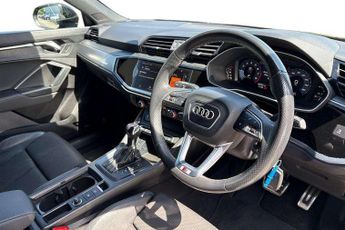 Audi Q3 35 TFSI S Line 5dr S Tronic