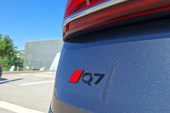 Audi Q7 45 TDI Quattro S Line 5dr Tiptronic