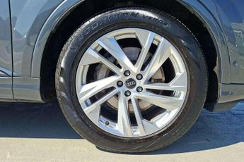 Audi Q7 45 TDI Quattro S Line 5dr Tiptronic