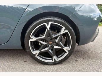 Cupra Leon 1.5 eHybrid 204 V2 5dr DSG