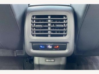 Volkswagen T-Roc 1.5 eTSI 150 R-Line 5dr DSG