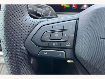 Volkswagen T-Roc 1.5 eTSI 150 R-Line 5dr DSG