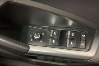 Audi Q3 35 TFSI S Line 5dr S Tronic