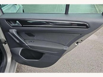 Volkswagen Golf SV 2.0 TDI 150 GT 5dr DSG