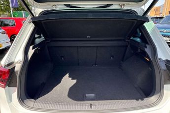 Volkswagen Tiguan 2.0 TDi 150 4Motion R-Line Tech 5dr DSG