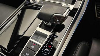 Audi Q7 50 TDI Quattro S Line 5dr Tiptronic