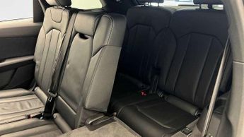 Audi Q7 50 TDI Quattro S Line 5dr Tiptronic