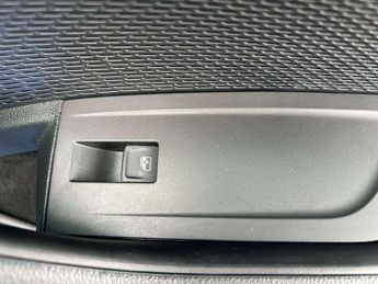 Skoda Octavia 2.0 TDI 150 Sportline 5dr DSG