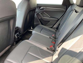 Audi Q3 35 TFSI S Line 5dr S Tronic