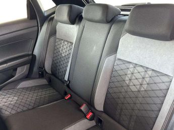 Volkswagen Polo 1.0 TSI 110 R-Line 5dr DSG
