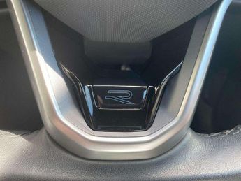Volkswagen Golf 1.5 eTSI 150 R-Line 5dr DSG
