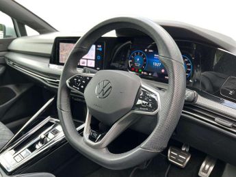 Volkswagen Golf 1.5 eTSI 150 R-Line 5dr DSG