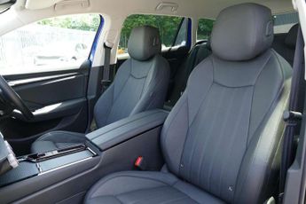 Skoda Superb 2.0 TDI SE L 5dr DSG