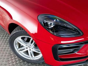 Porsche Macan 5dr PDK