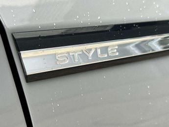 Volkswagen Golf 2.0 TDI 150 Style 5dr DSG