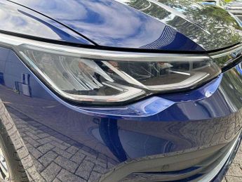 Volkswagen Golf 1.5 eTSI 150 Active 5dr DSG