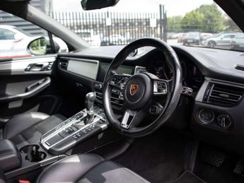 Porsche Macan 5dr PDK