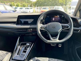 Volkswagen Golf 1.5 eTSI 150 R-Line 5dr DSG