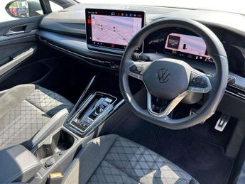 Volkswagen Golf 1.5 eTSI 150 R-Line 5dr DSG