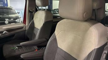 Volkswagen Multivan 1.5 TSI eHybrid Style 5dr LWB 4MOTION DSG