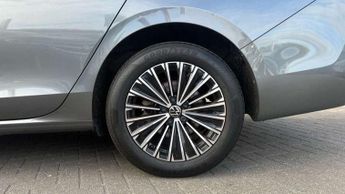 Volkswagen Passat 1.5 TSI eHybrid Elegance 5dr DSG