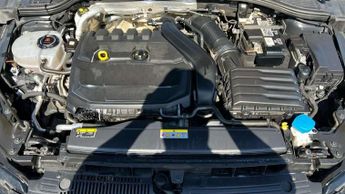 Volkswagen Golf 1.5 eTSI Style 5dr DSG