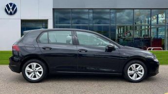 Volkswagen Golf 2.0 TDI Life 5dr DSG