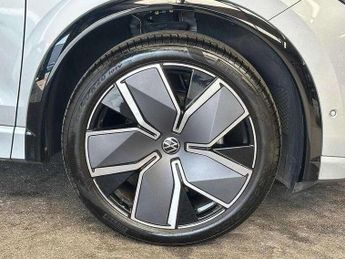 Volkswagen Tiguan 1.5 eTSI 150 R-Line 5dr DSG