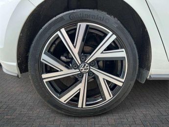 Volkswagen Polo 1.0 TSI 110 R-Line 5dr DSG