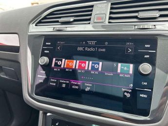 Volkswagen Tiguan 1.5 TSI 150 Elegance 5dr DSG