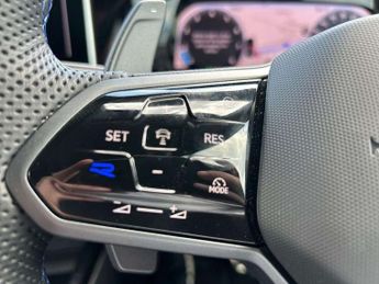 Volkswagen Golf 2.0 TSI 333 R Black Edition 4Motion 5dr DSG