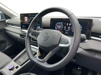 Volkswagen T-Roc 1.5 eTSI 150 Life 5dr DSG