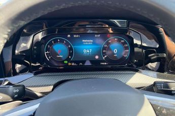 Volkswagen Golf 1.5 eTSI 150 R-Line 5dr DSG