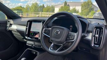 Volvo XC40 2.0 B3P Core 5dr Auto