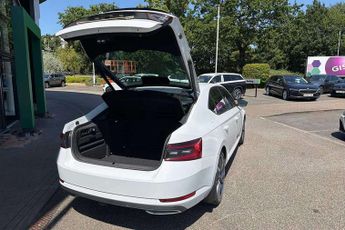 Skoda Superb 2.0 TDI CR 190 Sport Line Plus 5dr DSG