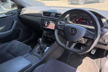 Skoda Superb 2.0 TDI CR 190 Sport Line Plus 5dr DSG