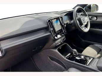 Volvo XC40 2.0 B4P R DESIGN Pro 5dr Auto