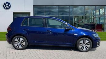 Volkswagen Golf 99kW e-Golf 35kWh 5dr Auto