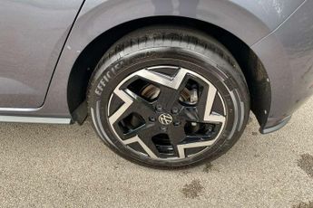 Volkswagen Polo 1.0 TSI 115 R-Line 5dr DSG