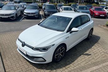 Volkswagen Golf 1.5 eTSI Style 5dr DSG