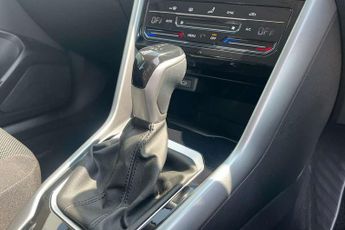 Volkswagen T-Roc 1.5 TSI Life 5dr DSG