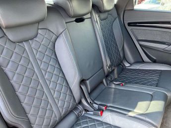 Audi Q5 40 TDI Quattro Edition 1 5dr S Tronic