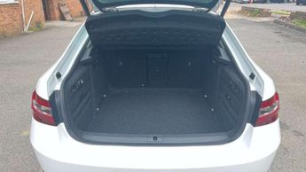 Skoda Superb 2.0 TSI Laurin + Klement 5dr DSG
