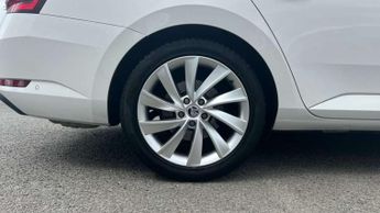 Skoda Superb 2.0 TSI Laurin + Klement 5dr DSG