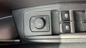 Volkswagen T-Roc 2.0 TDI 150 4MOTION Style 5dr DSG